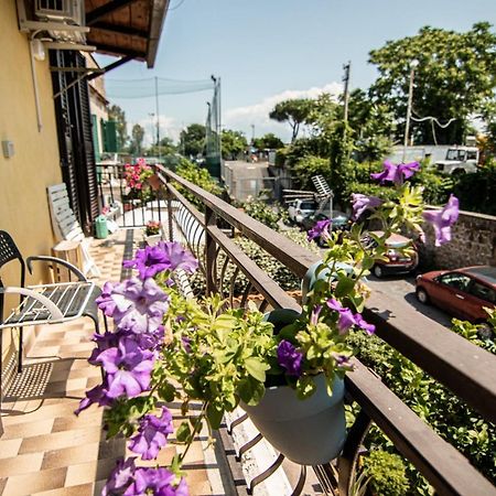 Yourquadrarooms B&B Roma Esterno foto