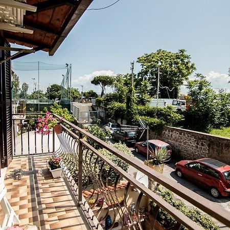 Yourquadrarooms B&B Roma Esterno foto